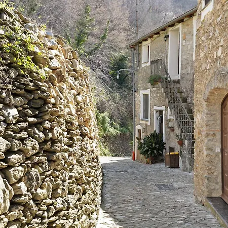 La Casa Della Lavanda Apartman Castelvecchio di Rocca Barbena